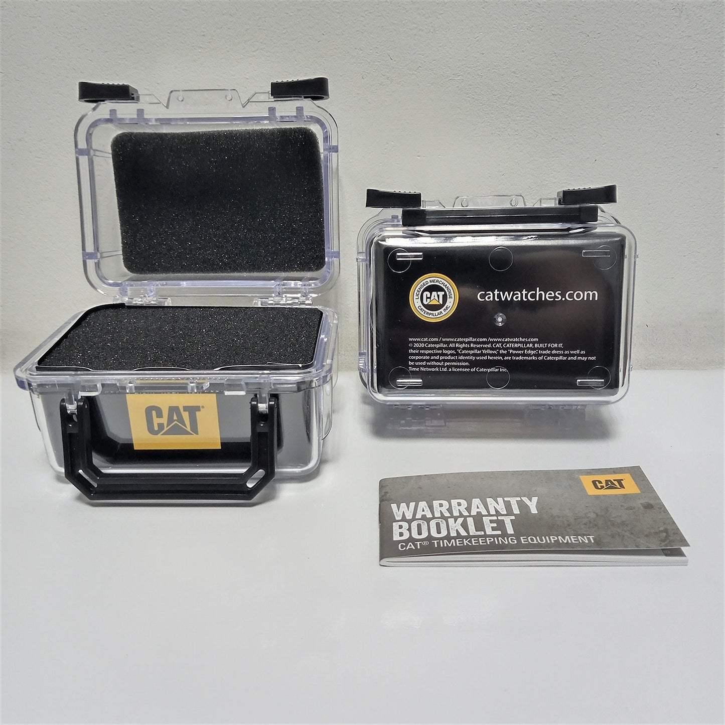 CAT LB-111-27-137 Motion Reloj Hombre 2026 – Deportivo Amarillo 100M, Movimiento Citizen, Silicona Resistente