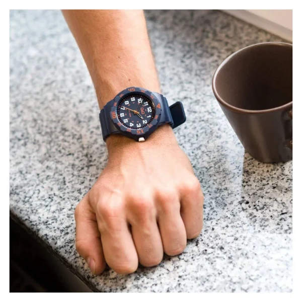 Reloj Hombre Q&Q VR18J012Y Azul 10 BAR | Deportivo y Ligero Foucault Relojería Valdivia - Imagen 3